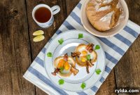 Egg and Bacon Toast Nests