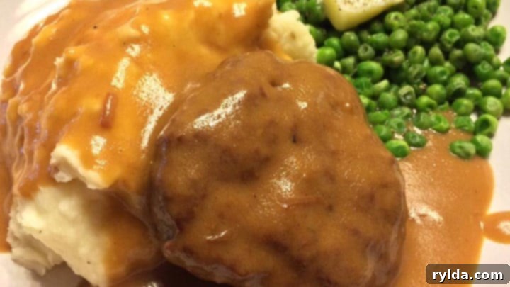 Hearty Slow Cooker Salisbury Steak 2 Slow Cooker Salisbury Steak